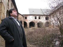 Milan Kolesár, Jelšava, kaštieľ