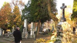 hroby, Andrej Kmeť