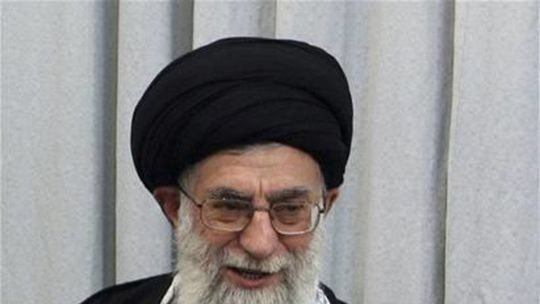 Irán pohrozil odstúpením od jadrovej dohody, ak tak spravia USA