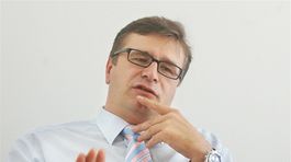 Ficov rozpočet musí nová vláda zmeniť, tvrdí Švejna