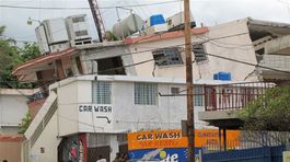 Haiti, zemetrasenie, budova, ruiny
