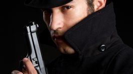 Páchateľ si z bankovej lúpeže odniesol lup v päťstoeurovkách