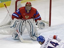 Prišli Bureho priatelia, nejakí Gruzínci,...