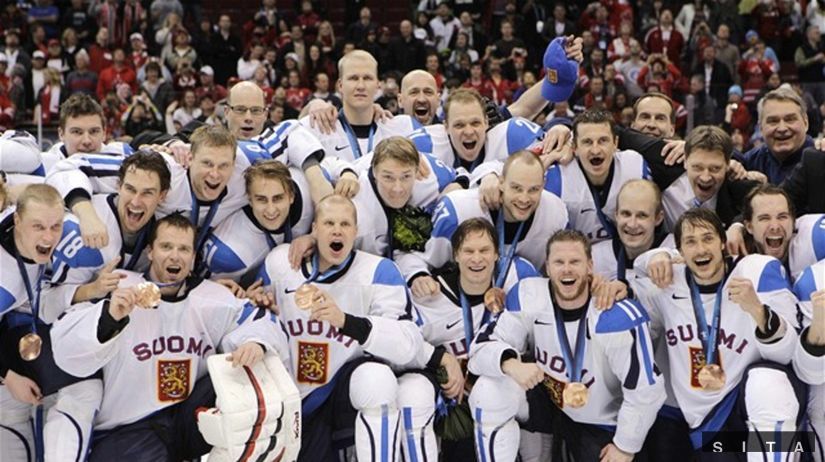 Fínsko Slovensko bronz skupinová