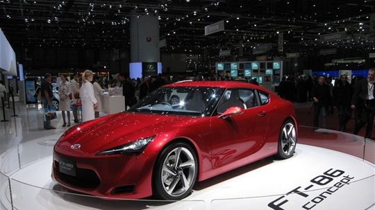 Toyota svoje kupé už ukázala.