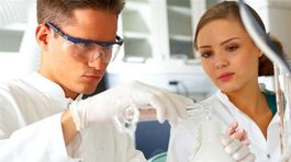 Prestížne školy nemáme. Skôr iba fakulty