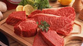 Potravinári privítali Ficovu iniciatívu pri dvojakých potravinách