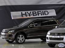 VW začal v Bratislave vyrábať Touareg Hybrid.