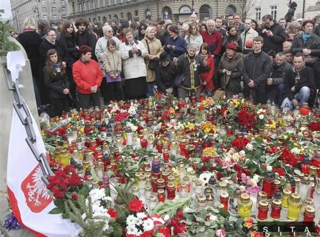 Za obeťami tragédie smútilo celé Poľsko