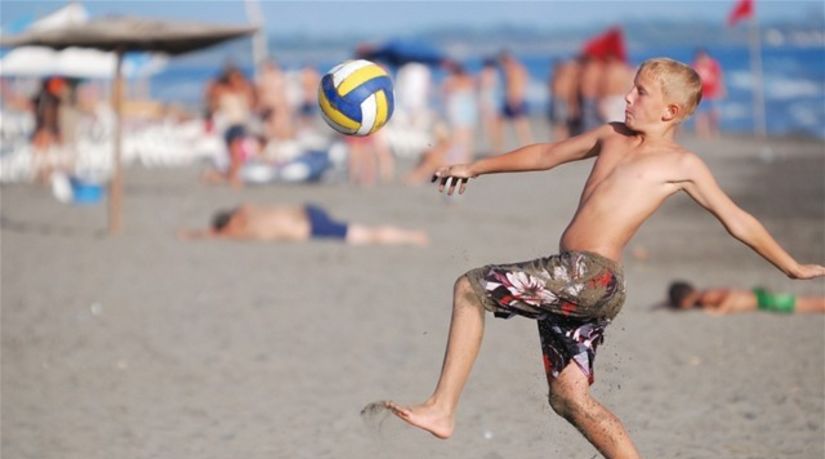 futbal, dovolenka, pláž, piesok, chlapec,...