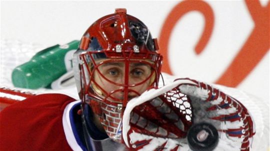 Jaroslav Halák v akcii.