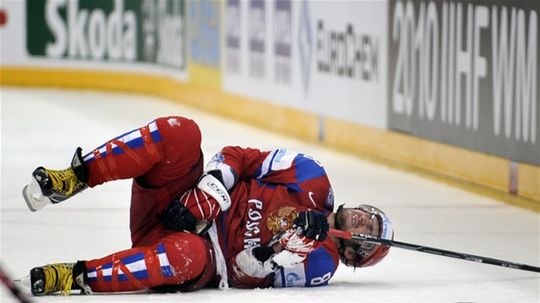 Alexander Ovečkin v bolestiach.