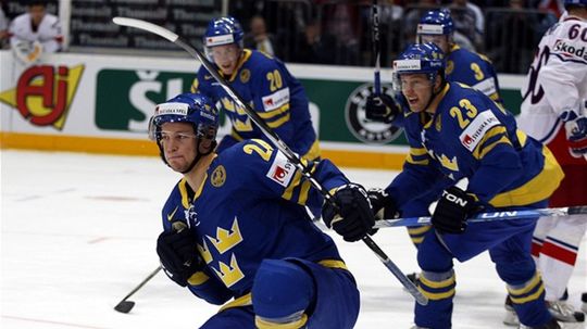 Švéd Johan Harju otvoril skóre.