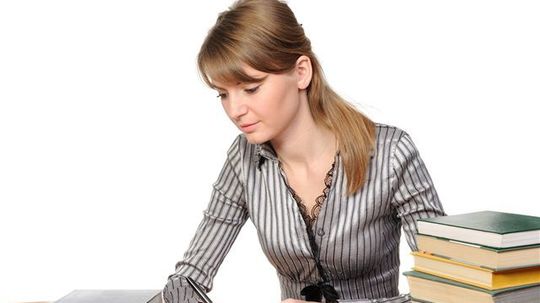 Stáž alebo diplomovka? Drucker chce dať už od budúceho roka vysokoškolákom na výber