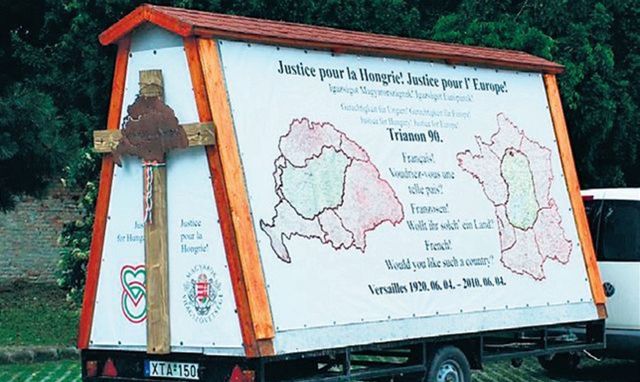 Krajne pravicové združenia vypravili do...