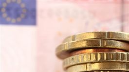 EÚ chystá čiernu listinu daňových rajov, oslovila aj hriešnikov