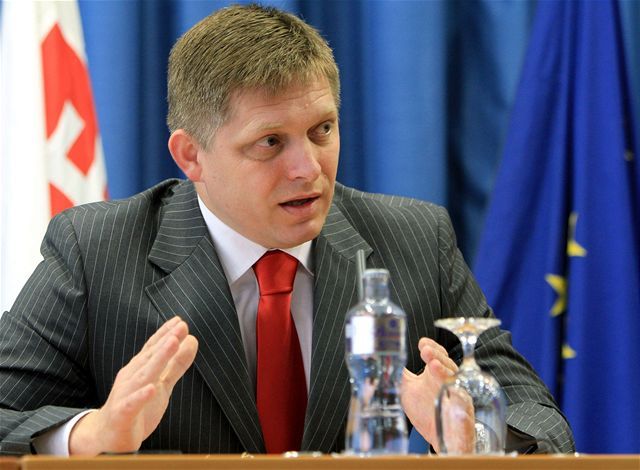 Robert Fico na tlačovej besede, na ktorej...