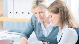 Väčšina absolventov je bez práce menej ako pol roka