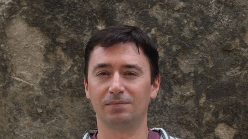 Radoslav Passia je novým šéfredaktorom Romboidu.