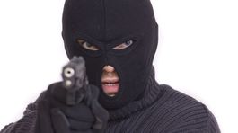 Zlodej v Bratislave ukradol prstene za 2 500 eur