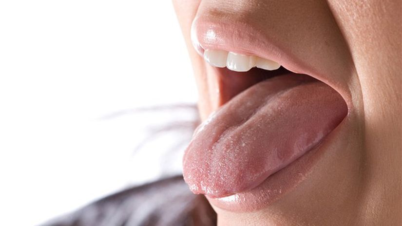 jazyk - pery - ústa - zápach - problém 