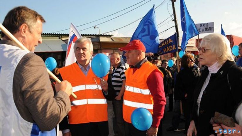 odbory, protest, Tomanová