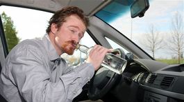 Veľká noc je narizikovejším sviatkom pre alkohol za volantom, varuje polícia