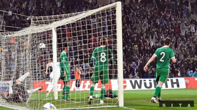 Lopta v írskej sieti.