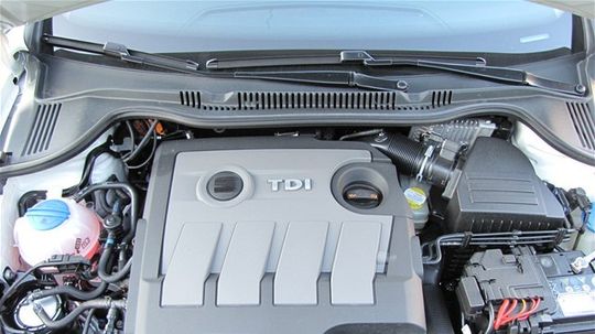 S motorom 1.6 TDI CR má auto výbornú dynamiku.