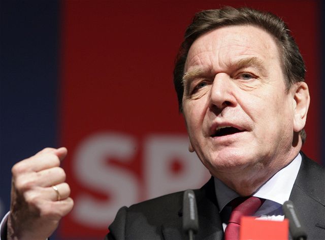 Bývalý nemecký kancelár Gerhard Schröder.