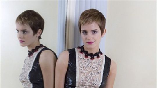 Herečka Emma Watson v šatách značky Valentino...