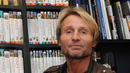 Naj kniha: Dobšinský o prsia zdolal Dobrovodu