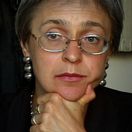Novinárka Anna Politkovská v dokumentárnom filme Anna v prvej línii, ktorý uvádza festival Jeden svet.