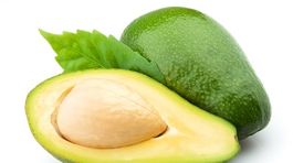 Avokádo, kam len pozrieš! Môže sa v ňom skrývať aj prsteň!