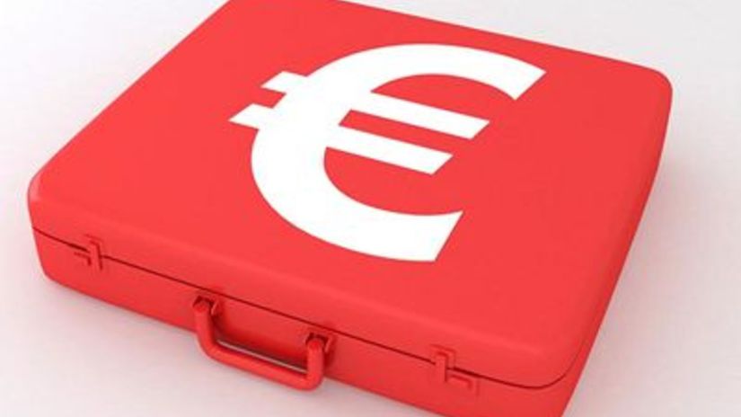 Euro, kufrík, ekonomika, euroval