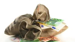 Clá pre USA sú bližšie, štáty EÚ ich jednomyseľne schválili