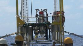 Výskumník našiel plastový odpad na dne Mariánskej priekopy