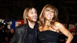 David Guetta sa nečakane rozviedol s manželkou po 22 rokoch