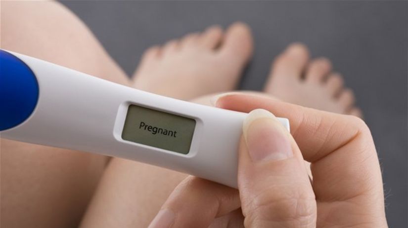 dieťa - žena - tehotenstvo - tehotenský test