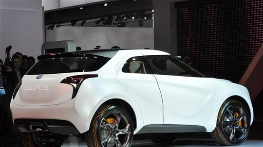 Hyundai chce Nissanu prebrať zákazníkov.