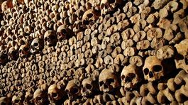 Kostnica plná lebiek a hnátov láka tisíce ľudí do Kutnej Hory