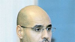 Sajf Islám Kaddáfí sa postavil pred súd v Zintáne