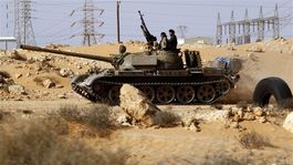 Líbya, tank, povstalci