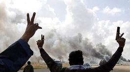 Líbya, útok spojencov, Benghází