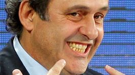 Trest mu síce skrátili, ale odstupuje. Platini už viac nebude šéfom UEFA