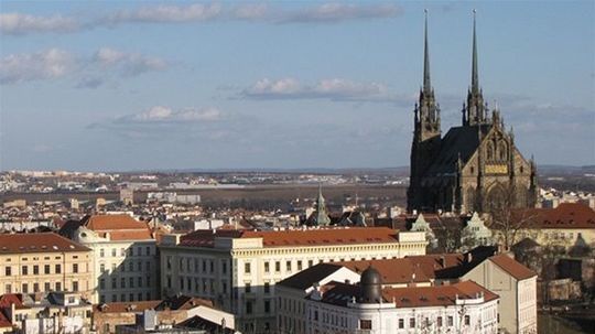 Zjazd otvára staré rany: Sudetskí Nemci sa po prvý raz stretnú v Česku, Brno čakajú protesty