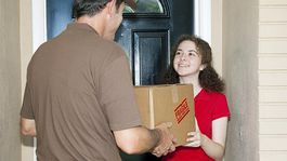 Vlani počas pandémie vzrástli tržby niektorým obchodníkom i kuriérom