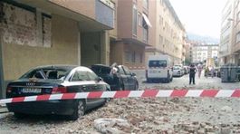 Jedna z obetí silného zemetrasenia, ktoré...