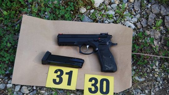 Na policajnej stanici v Strážskom došlo k postreleniu policajta