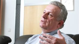 Horúce leto v akadémii